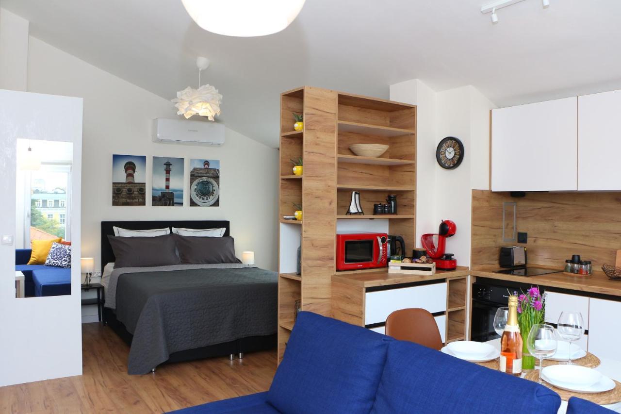 Appartement Shik & Chic In The Heart Of Burgas # 5Min From Beach # New Extérieur photo