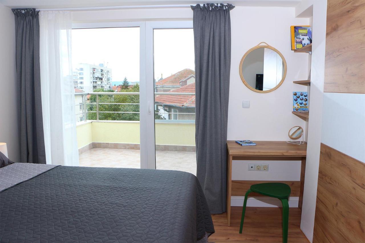 Appartement Shik & Chic In The Heart Of Burgas # 5Min From Beach # New Extérieur photo